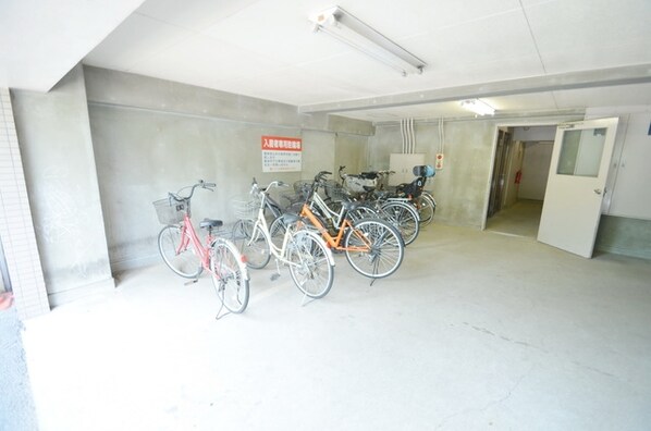 アベニールクニヤの物件内観写真